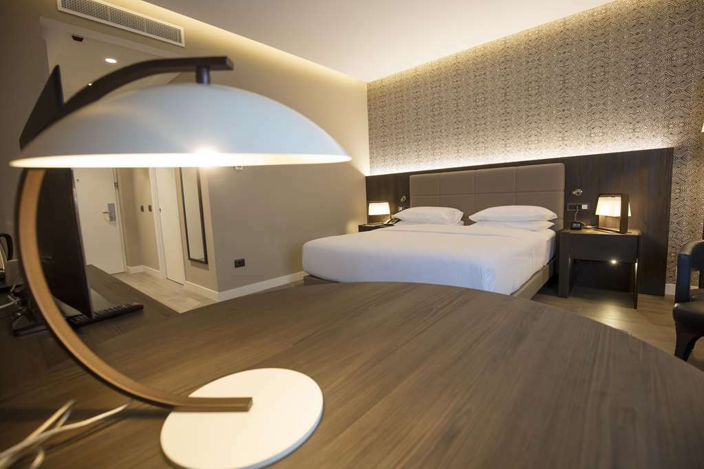 Doubletree By Hilton Pointe-Noire City Centre Pointe Noire Camera foto